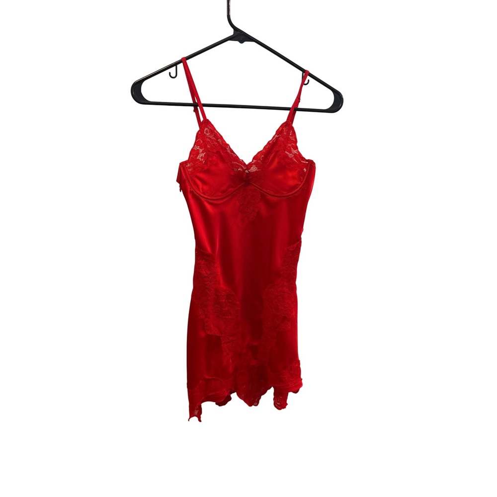 PrettyLittleThing Red Satin Lace Trim Underwire Mini Shift Dress Size 2 NEW